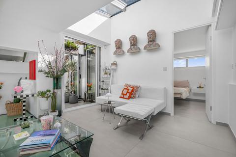 2 bedroom terraced house for sale, Barnsbury Street, Barnsbury, Islington, London