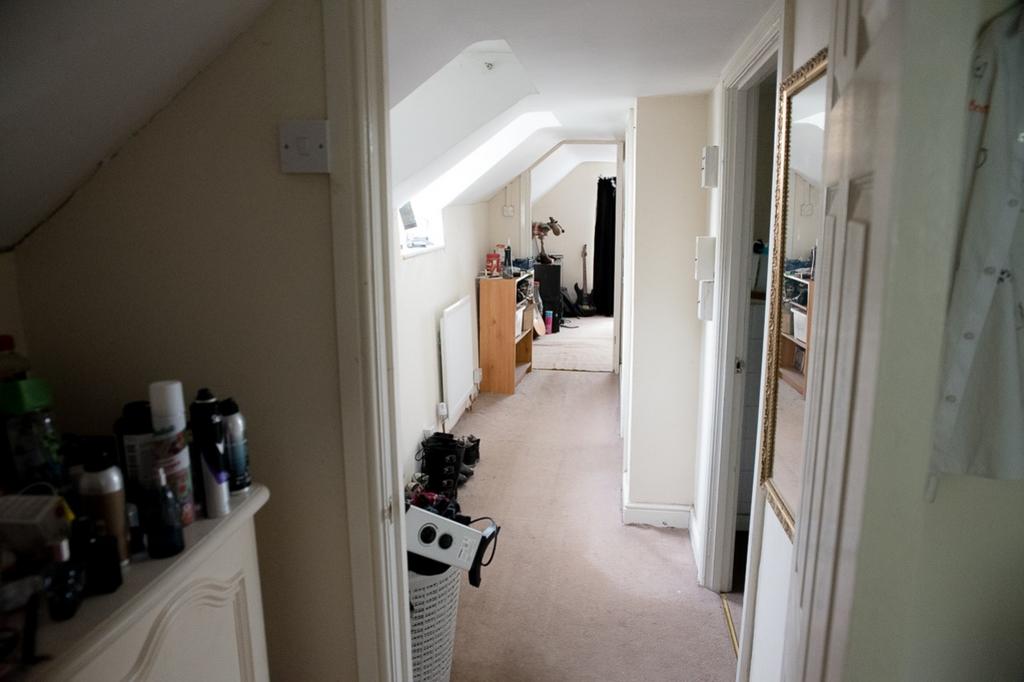 Annexe hall