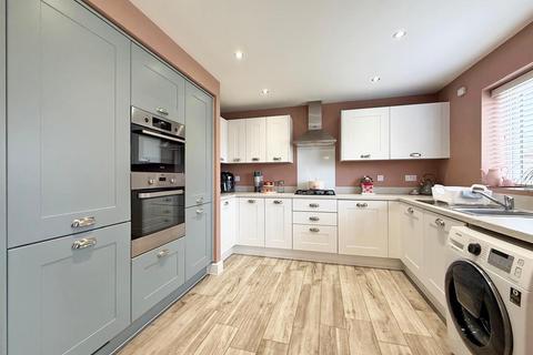 4 bedroom detached house for sale, Dymond Drive, Oteley Road, Shrewsbury