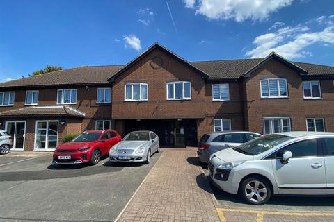 2 bedroom apartment for sale, Chadwell Heath Lane, Romford