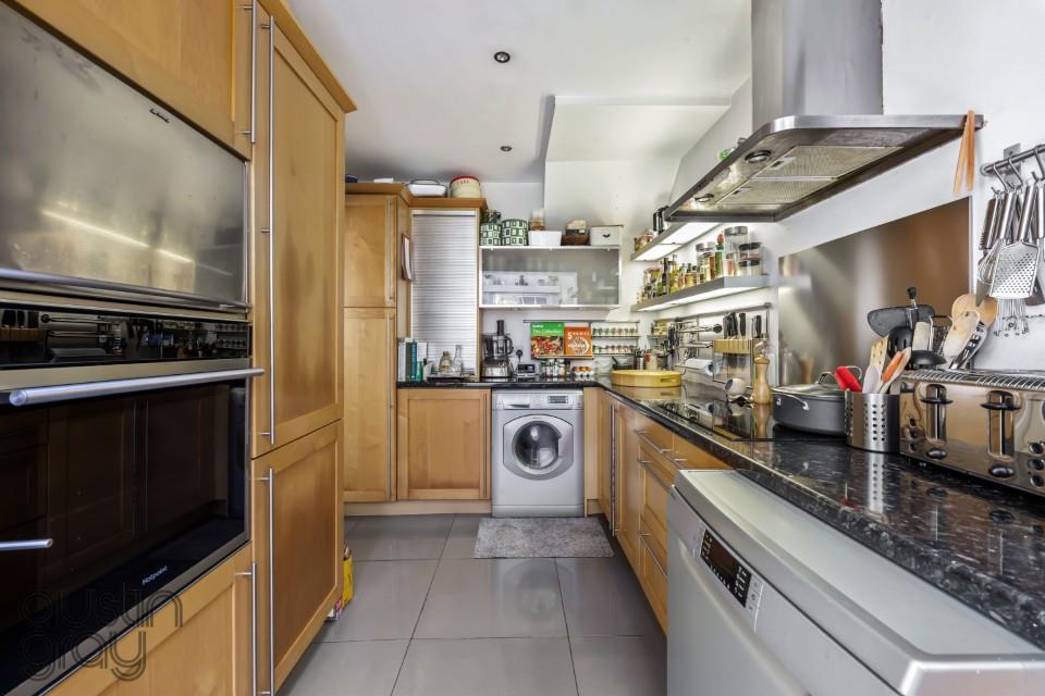 York Place 8-013 (Custom).jpg