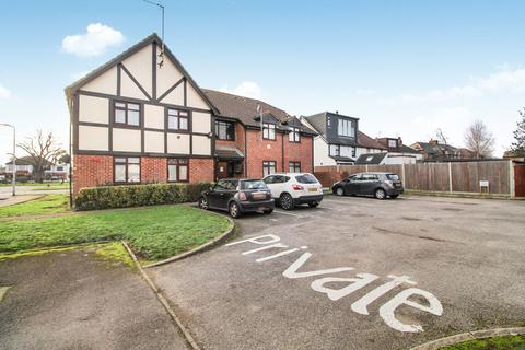 2 bedroom flat for sale, Regents Close, Hayes, UB4