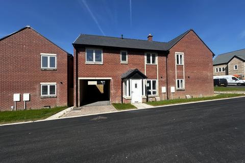 undefined, Meadowhead, Longridge PR3