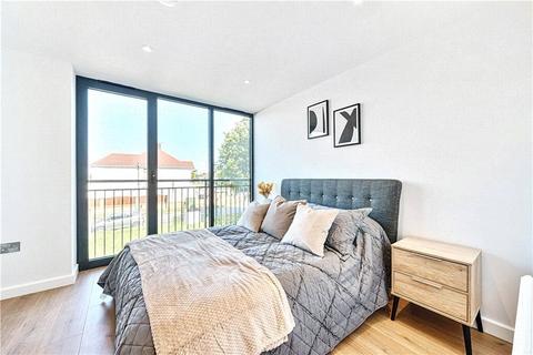 1 bedroom flat for sale, Tealing Drive, Surrey KT19