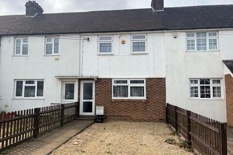 2 bedroom terraced house to rent, Manor Road, Caddington, LU1