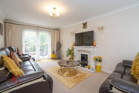7 Ashfield Avenue, Coventry, CV4 9SQ