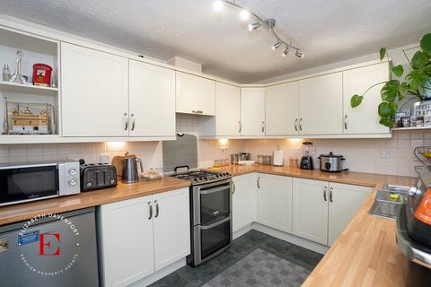 7 Ashfield Avenue, Coventry, CV4 9SQ