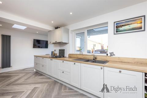 undefined, Ash Walk, East Leake