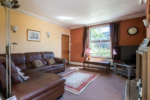 4 bedroom detached house for sale, Victoria Avenue, Lowdham, Nottingham