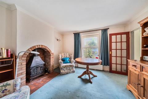 undefined, Henlade, Taunton