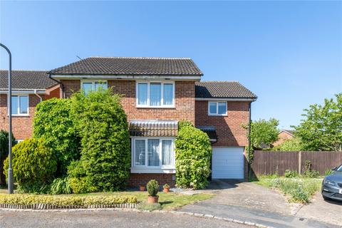 undefined, Gladstone Close, Green Park, Newport Pagnell, Buckinghamshire, MK16