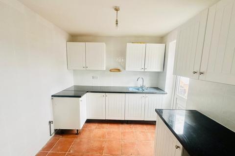3 bedroom flat to rent, Newcastle upon Tyne NE4