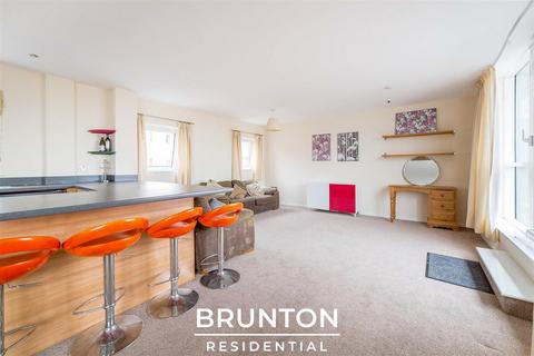 4 bedroom penthouse to rent, £120pppw - Rialto Building, City Centre, NE1
