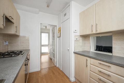 98 Broomhall Road, Edinburgh, EH12 7PP