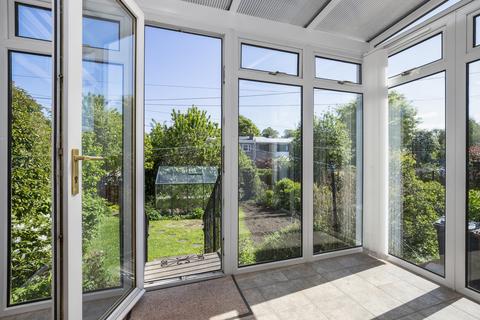 98 Broomhall Road, Edinburgh, EH12 7PP