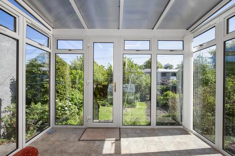 98 Broomhall Road, Edinburgh, EH12 7PP