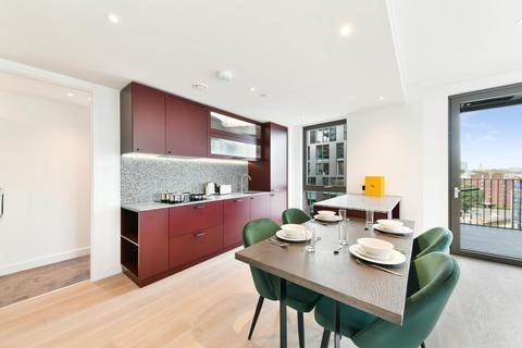 2 bedroom apartment for sale, The Modern, Embassy Garden, Nine Elms, London SW11