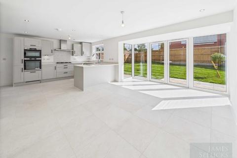 5 bedroom detached house for sale, STAMP DUTY PAID - Horwood Gardens, Gartree Road, Oadby, Leicestershire