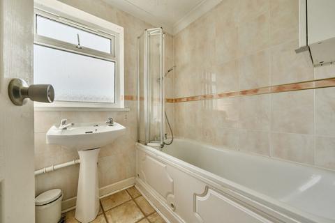 2 Farmers Close, Reading, RG2 8UQ