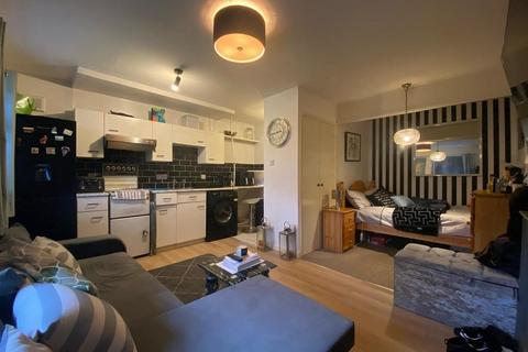 Studio for sale, Cradley Road, Dudley DY2