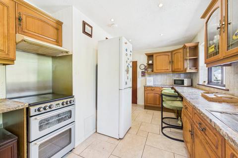 6 Delta Way, Northampton, NN2 8QB