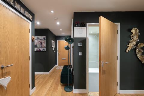 3 bedroom apartment for sale, Treetops Apartments 49, Leicester Road, London, E11 2DW