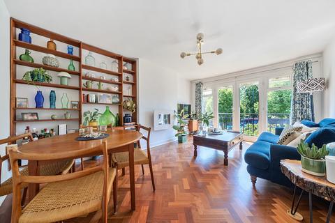 34 Shaef Way, Teddington, TW11 0DQ