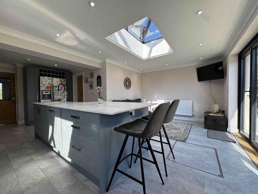 Open Plan Kitchen/Dining and Living Space