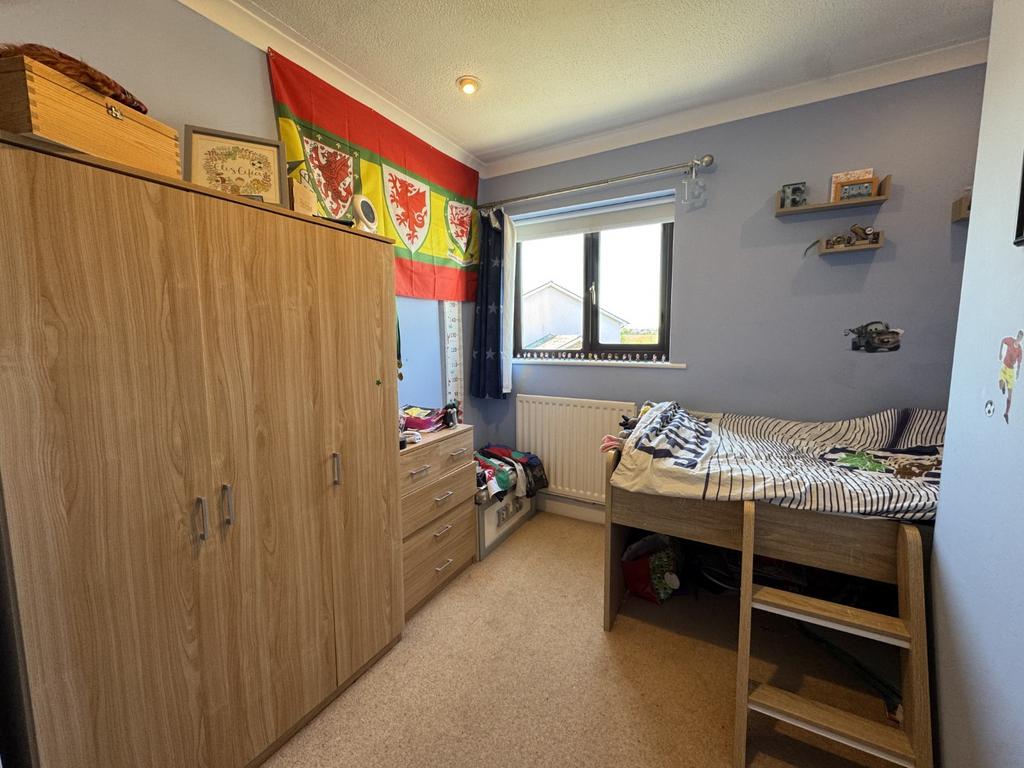 Front Bedroom 3