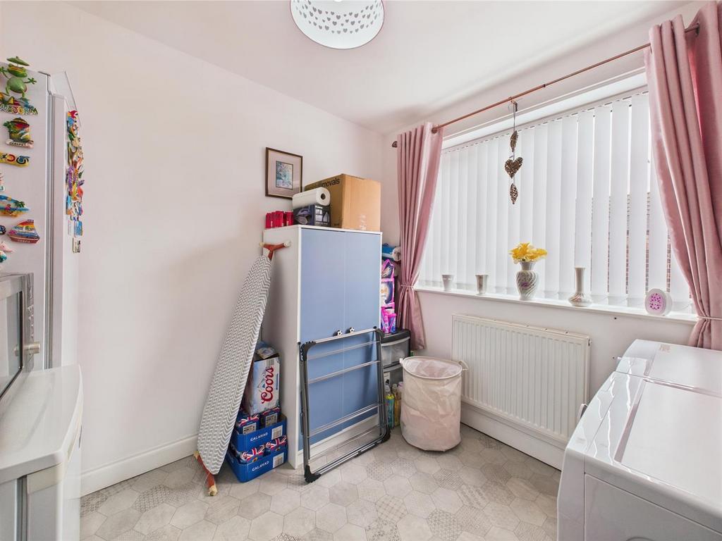 Bedroom: