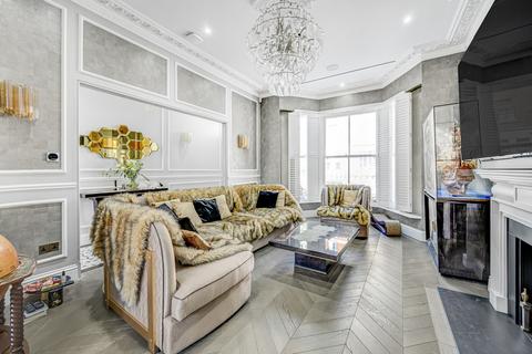 80 Abingdon Road, London, W8 6QT