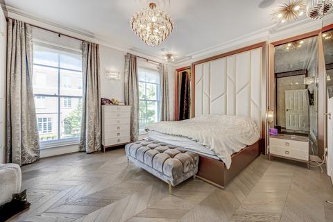80 Abingdon Road, London, W8 6QT