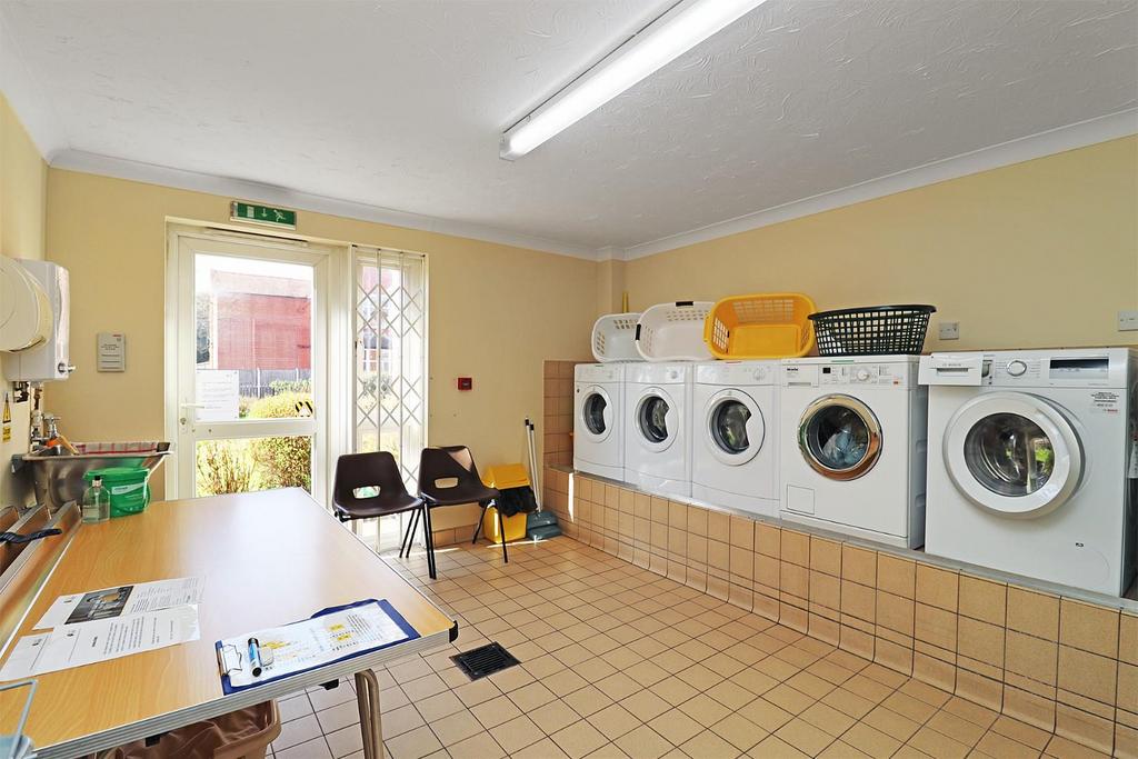 23 Laundry.jpg