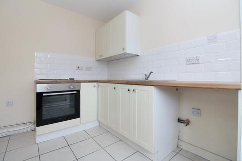 2 bedroom end of terrace house to rent, Station Road, Sandy, SG19