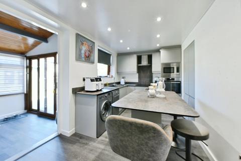 11 Haugh Hill Road, Oldham, OL4 2NQ