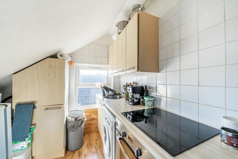 Flat 4, 27 Prince Road, London, SE25 6NN