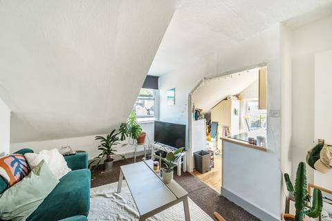 Flat 4, 27 Prince Road, London, SE25 6NN