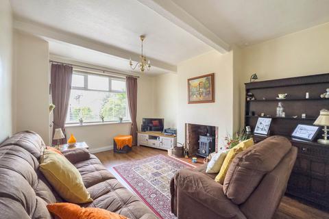 2 bedroom terraced house for sale, Quarry Lane, Batley