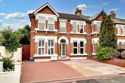 48 Aberdour Road, Ilford, IG3 9SB