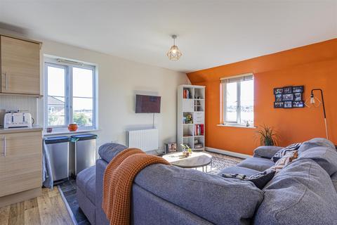 2 bedroom apartment for sale, Ffordd James Mcghan, Cardiff CF11