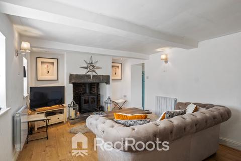 undefined, Wakefield Road, Huddersfield HD8