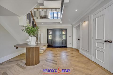 1 Longaford Way, Hutton, Brentwood, CM13 2LT