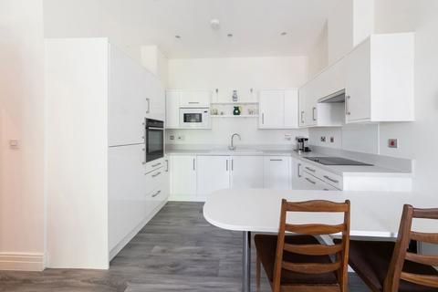 undefined, Janet Blunt House, Adderbury