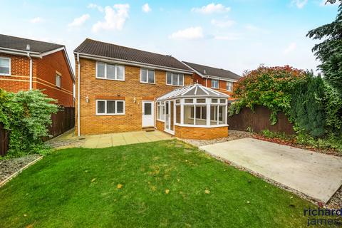 4 bedroom detached house for sale, Dobson Close, St Andrews Ridge, Swindon, SN25
