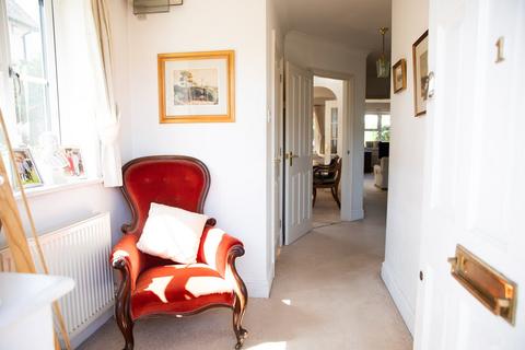 undefined, Park Road, Farnham Royal SL2