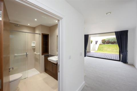 3 bedroom flat for sale, Eirene Road, Goring-by-Sea, Worthing, West Sussex, BN12