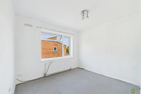 18a Woolwich Road, Belvedere, DA17 5EW