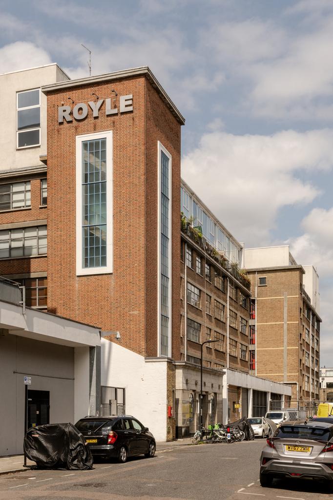 283307   20250508 royle building wenlock street...