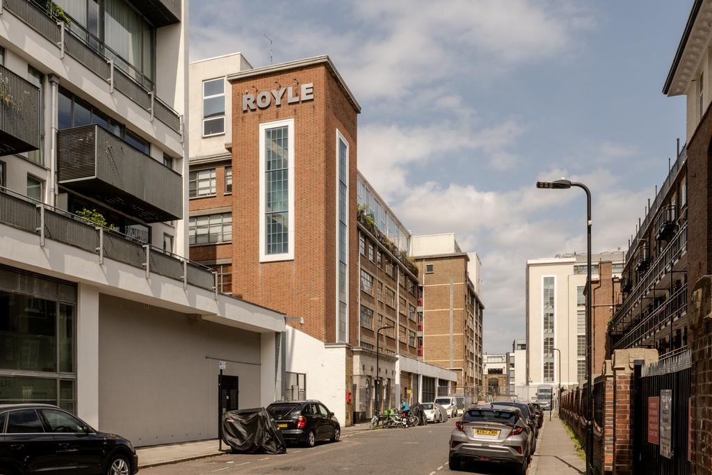 283310   20250508 royle building wenlock street...