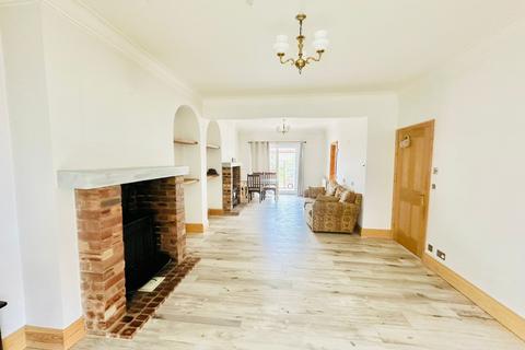 3 bedroom semi-detached house to rent, Newcastle upon Tyne NE4